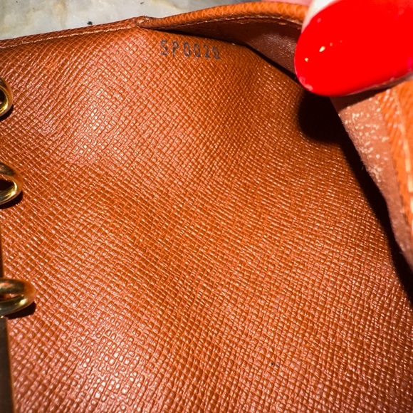 Louis Vuitton Monogram Agenda PM Notebook Cover R20005 - Picture 7 of 7